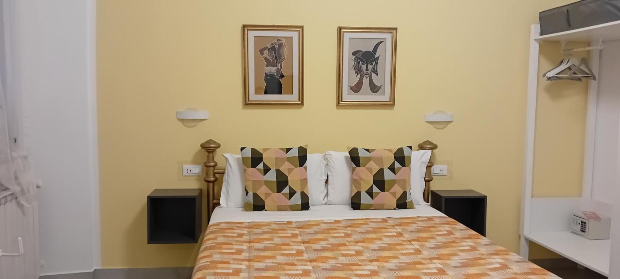 Justkey Hotel La Spezia Exterior photo